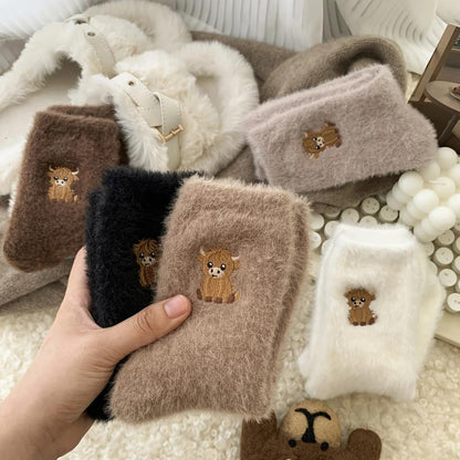 🔥Søte og varme damesokker med Highland-ku-broderi, ekstra tykke