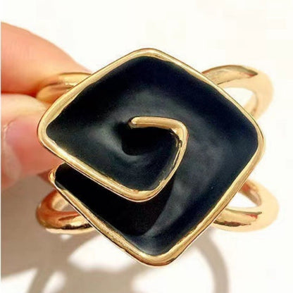 ✨ Fransk elegant frakkeskjerfspenne - Eleganse til fingerspissene!