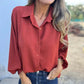 🥰2025 HOT SALE🥰Elegant ensfarget knappskjorte til dame