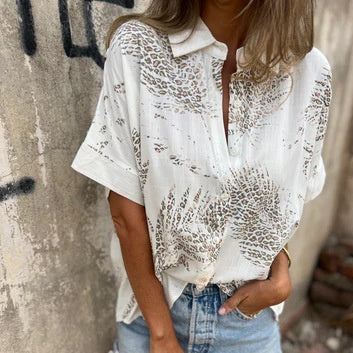 🌸2025 HOT SALE🔥Casual skjorte med knapp og trykk for kvinner