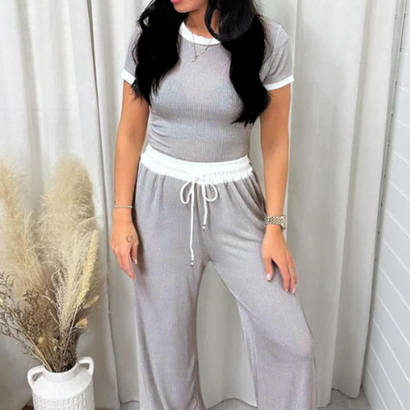 Ribbestrikket loungesett for kvinner med crop top og bukser med vide ben