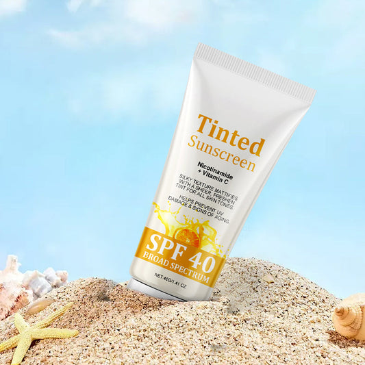 Fuktighetsgivende solkrem tilsatt C-vitamin