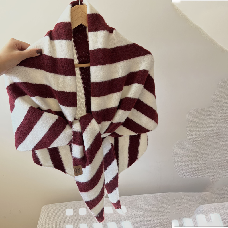 🧣Moteaktig trekantet sjal til kvinner