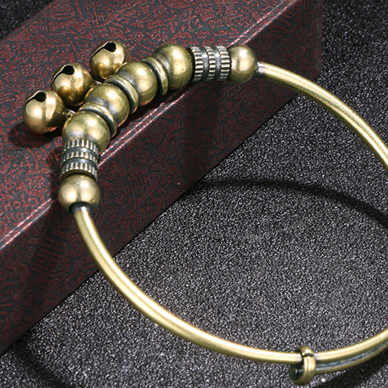 ✨ 50 % RABATT NÅ! 🔔 Justerbart armbånd med klokkeform – Stilig, elastisk og perfekt til hverdagsbruk – lett å ta av og på 💎