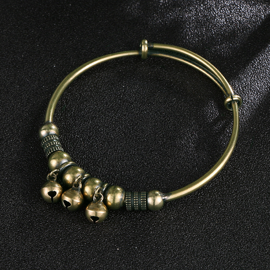 ✨ 50 % RABATT NÅ! 🔔 Justerbart armbånd med klokkeform – Stilig, elastisk og perfekt til hverdagsbruk – lett å ta av og på 💎