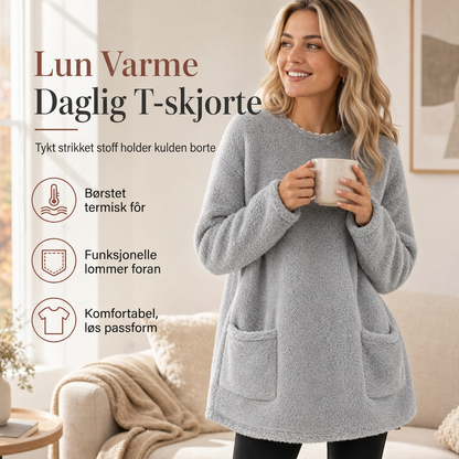 Varm damegenser med rund hals og lange ermer