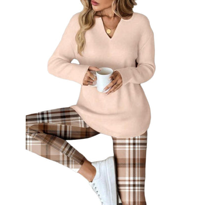 Sett med strikket topp og rutete leggings for kvinner