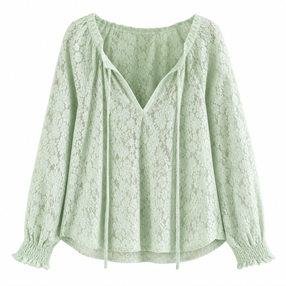 Elegant løstsittende bluse med blonde og lange ermer for kvinner