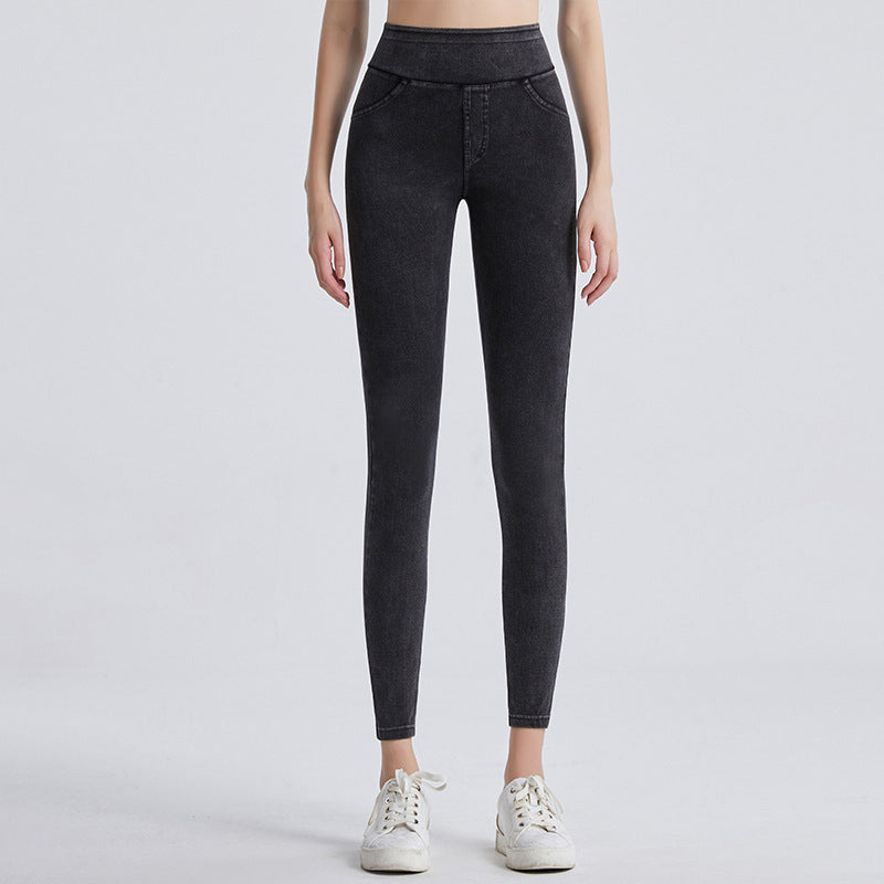 Høytaljede slanke jeans for kvinner