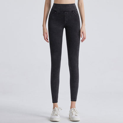 Høytaljede slanke jeans for kvinner