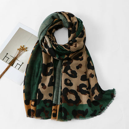 🧣 Allsidig og lett sjal med leopardmønster