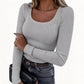 Ribbsittende langt ermet square neck topp for kvinner