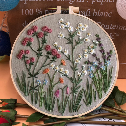 Perfekt gave - Broderiramme-blomstersett for nybegynnere